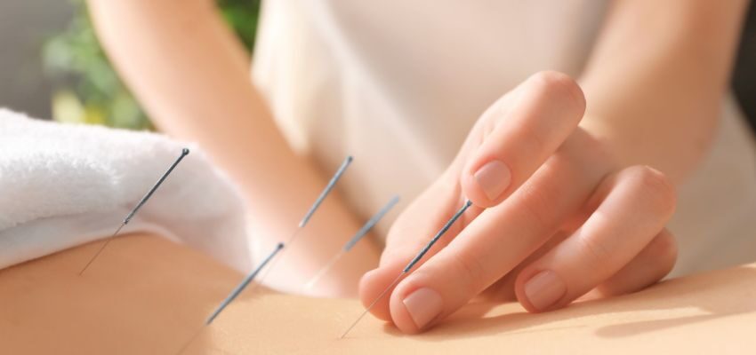 Acupuncture is a fundamental aspect of traditional Chinese medicine (TCM). It revolves around a life force or energy known as "qi." In TCM, qi flows through pathways in the body called meridians.